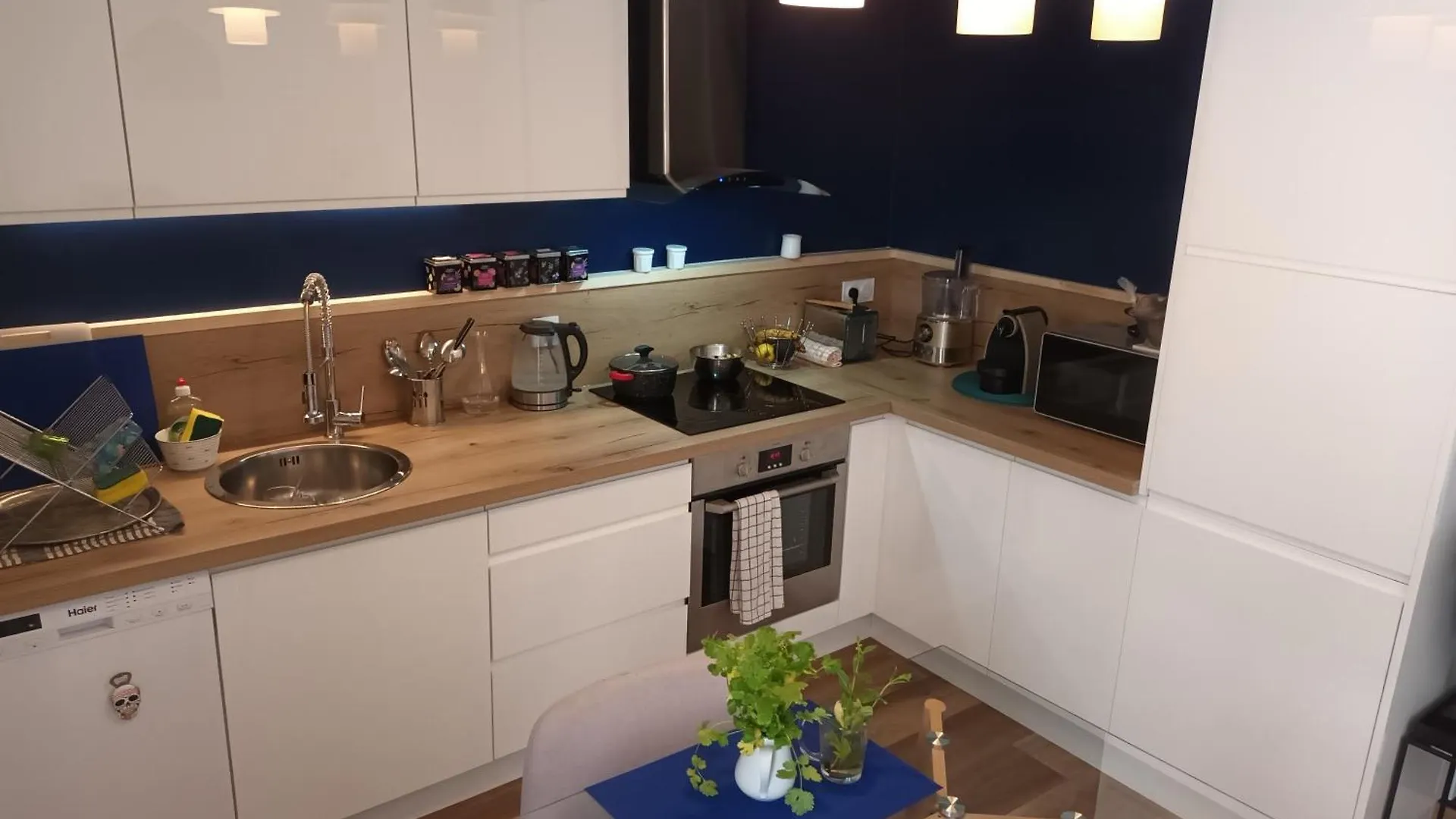 Appartement T2 40 M2 Rue Du Casino Centre-Ville Climatise 1 Chambre Balcon Aix-les-Bains